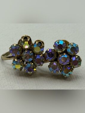 Vintage Coro AB Rhinestone Flower Screwback Earrings Gold Tone